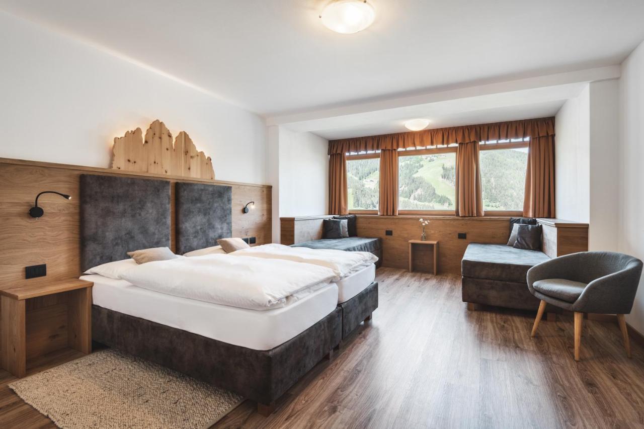 Berghotel Majarei San Vigilio Di Marebbe Εξωτερικό φωτογραφία
